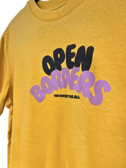 T-Shirt - open borders