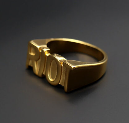 RIOT - Ring